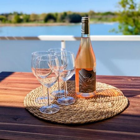 Lakeside Provence - Appartement 4 Etoiles Face Au Lac De Монтё Экстерьер фото
