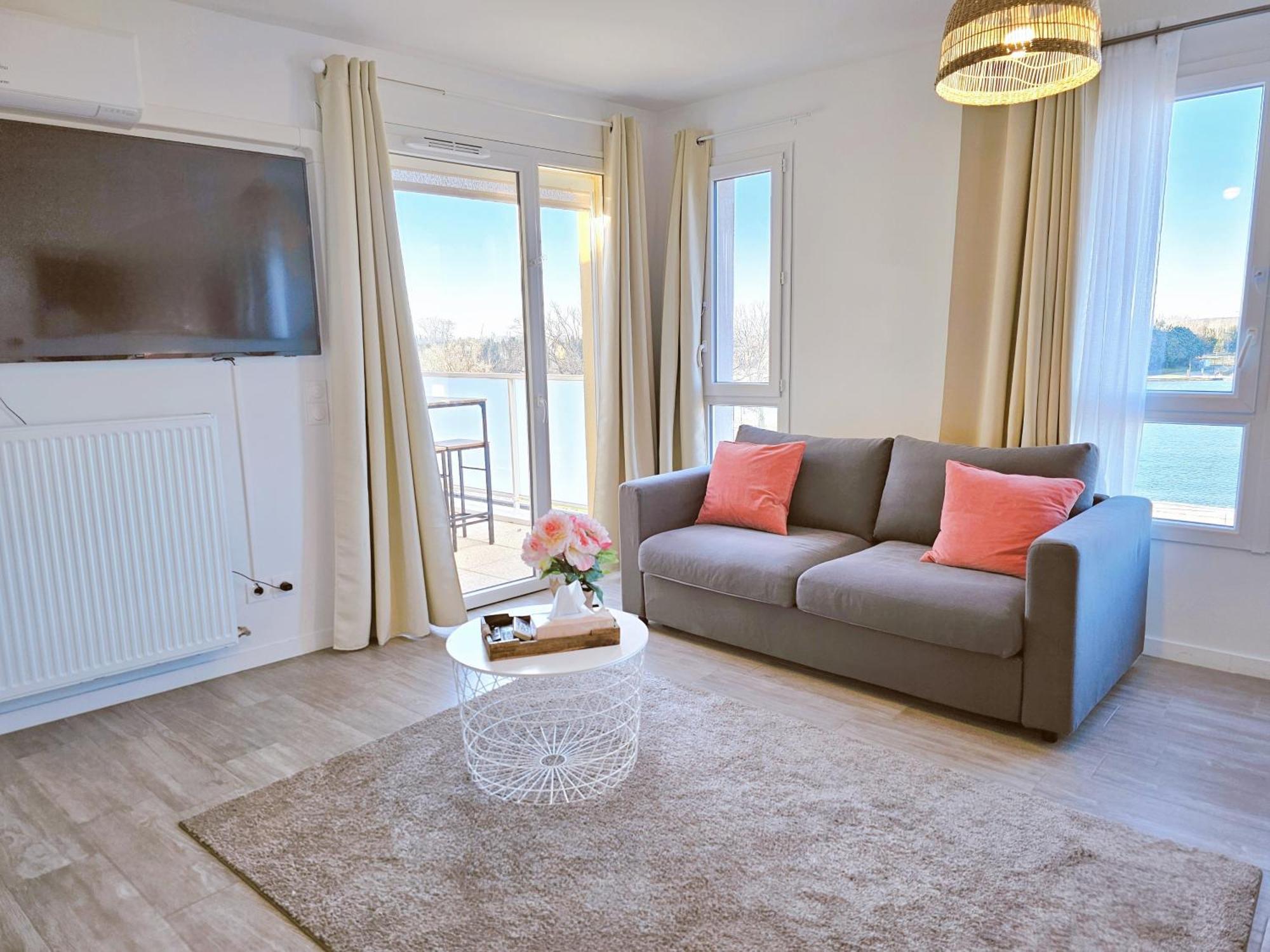 Lakeside Provence - Appartement 4 Etoiles Face Au Lac De Монтё Экстерьер фото